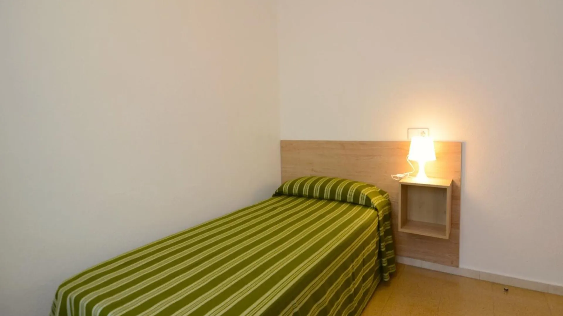 Marina 1D Lateral Apartment L'Estartit