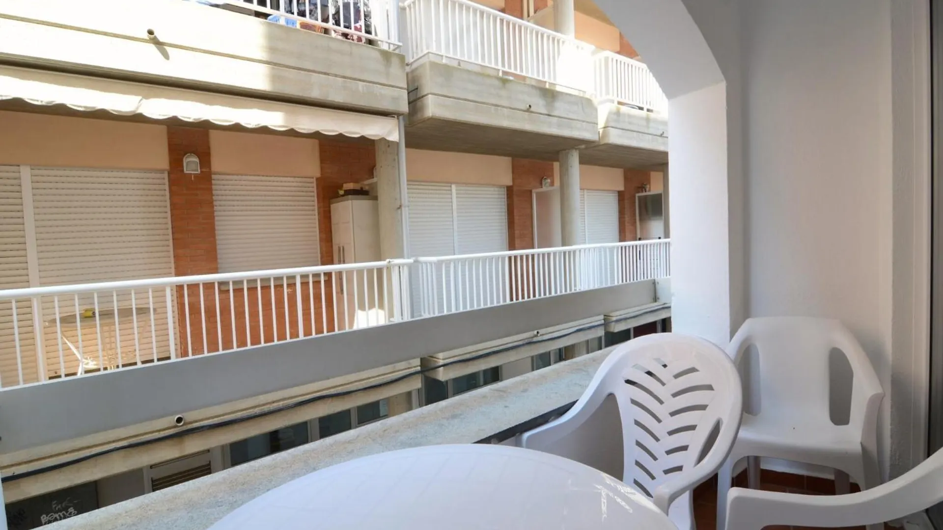 Marina 1D Lateral Apartment L'Estartit