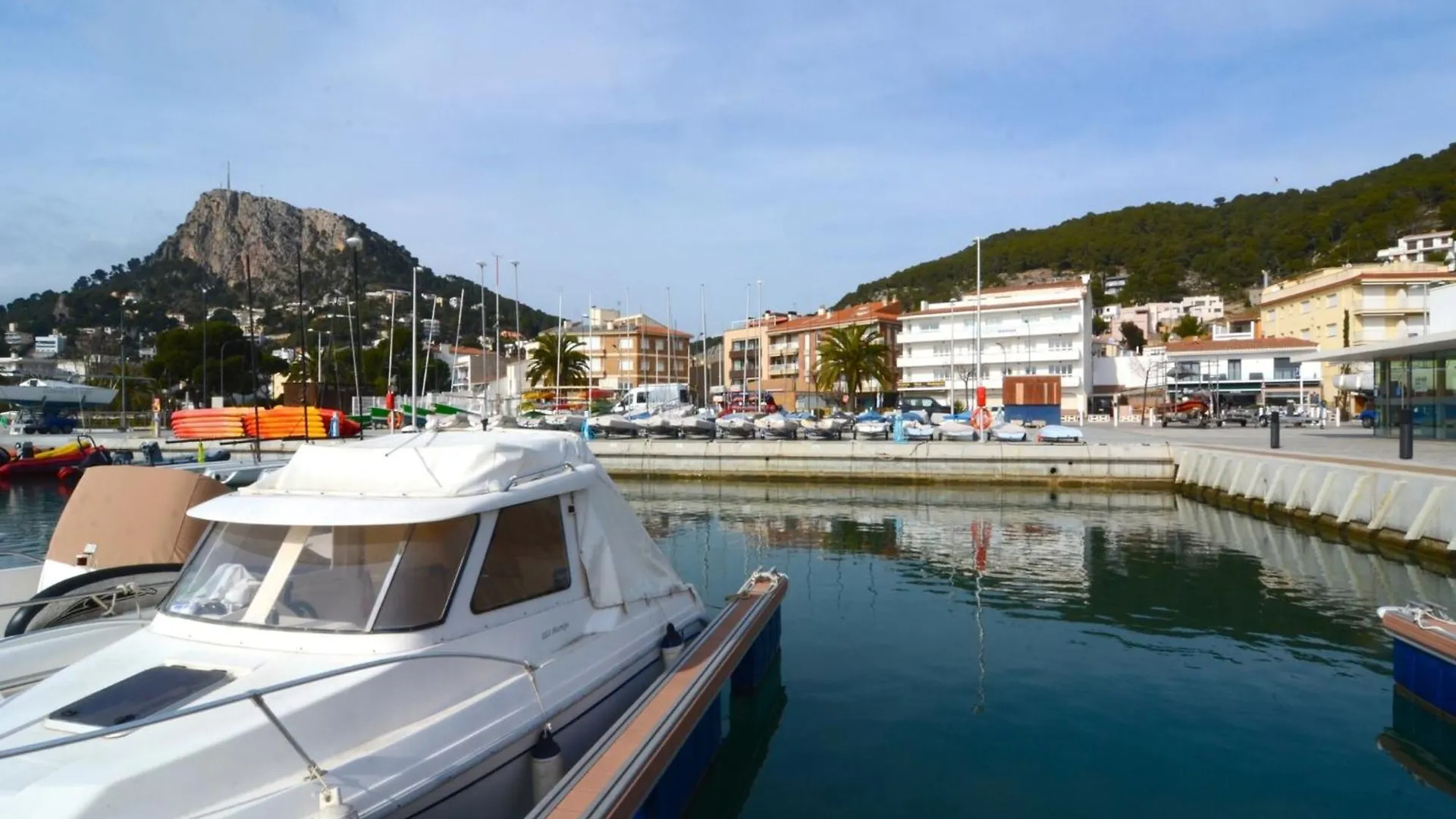 Marina 1D Lateral Apartment L'Estartit